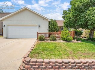 5970 Fescue Dr, Colorado Springs, CO 80923