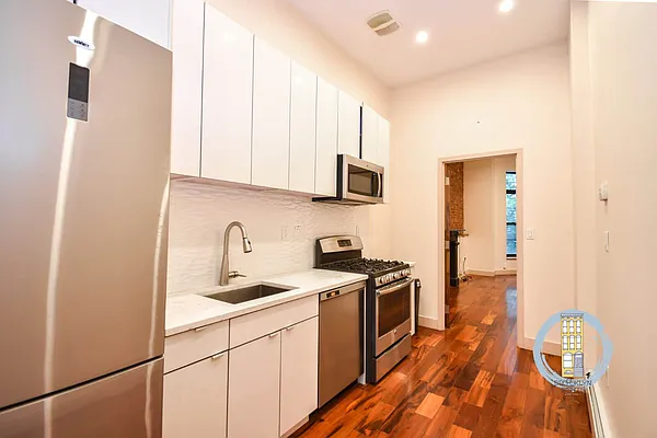 Rented by Brooklyn Rentals NYC | media 13