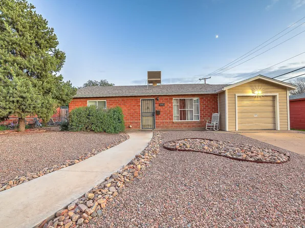 9410 Cordova Ave NE, Albuquerque, NM 87112