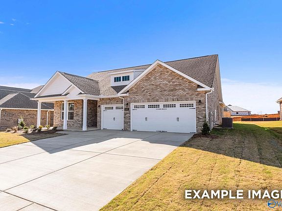 5th image of 140 Cowdray Cir