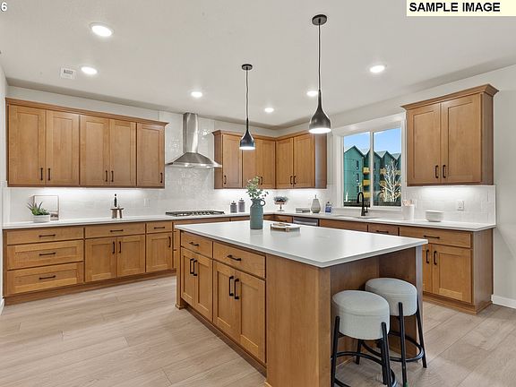 5th image of 8823 SW Peoria Ln