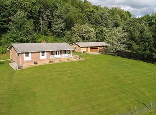 579 Georgetown Rd, Georgetown, PA 15043