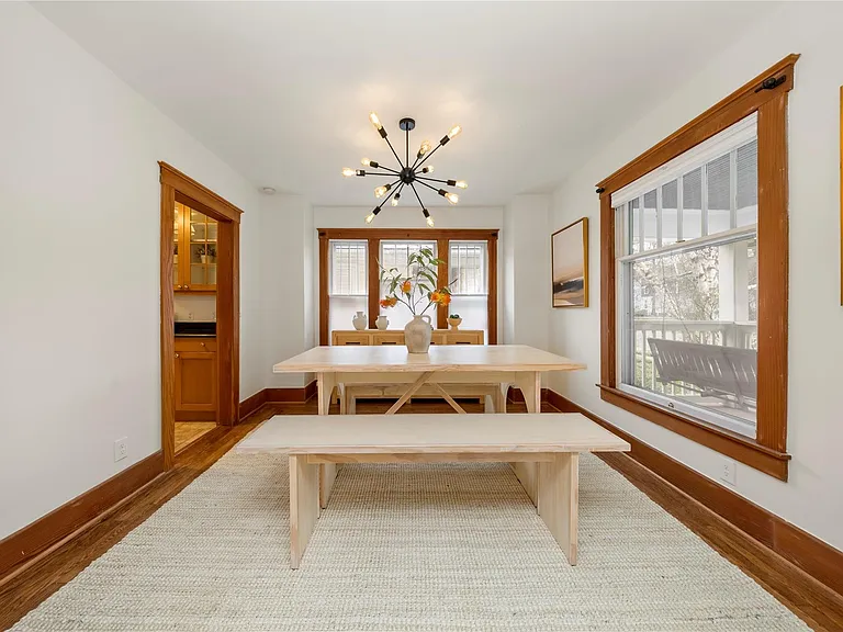 436 Park St — Photo 7