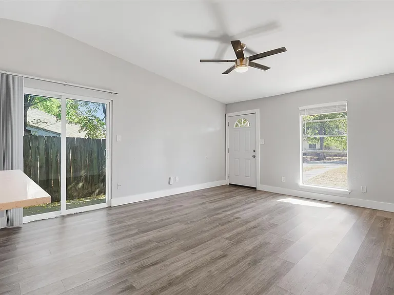 5106 Nuckols Crossing Rd #B — Photo 3