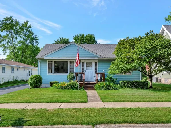 404 W Wood Ave, Peotone, IL 60468