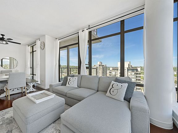 5th image of 4250 Dawson St #1801