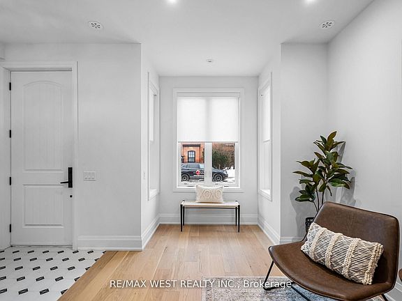 5th image of 64 Gwynne Ave