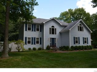 51 Beardsley Rd, New Milford, CT 06776