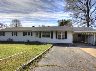 7025 Old Tom Box Rd, Jacksonville, AR 72076