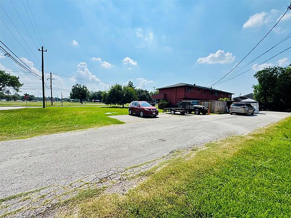 5th image of 2816 Lafferty Rd #4