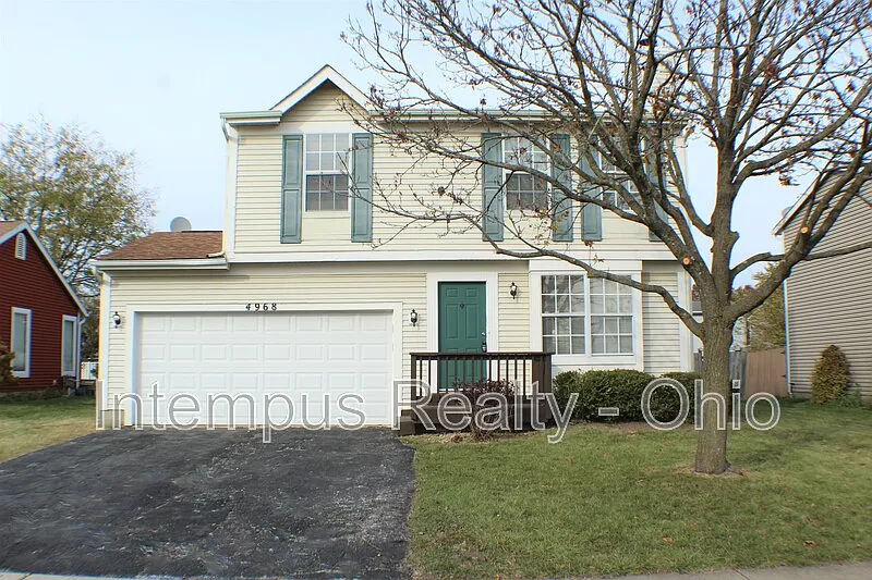 3 bed, 1.5 bath, 1107 sqft, $1,697 — Photo 2