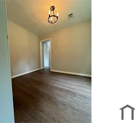 5738 Sterling Pl — Photo 5