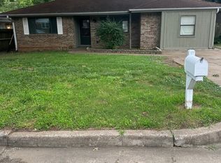 20528 E 3rd St, Tulsa, OK 74108