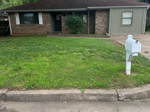 20528 E 3rd St, Tulsa, OK 74108