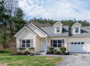 26 Fiddlehead Dr #26, New Milford, CT 06776