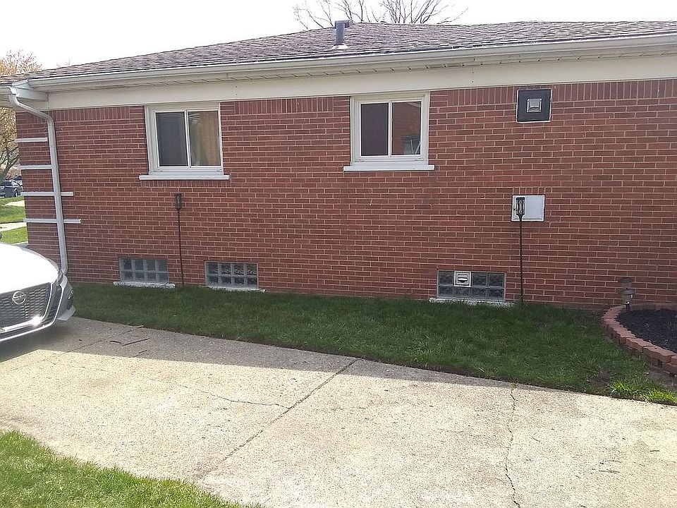 2nd image of 12791 Sterling Ct