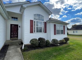 121 Garrisons Lake Blvd, Smyrna, DE 19977