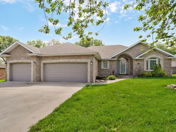 2765 S Marlborough Avenue, Springfield, MO 65807