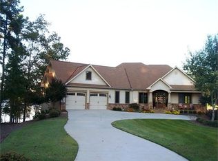 605 Cambridge Sq, West Union, SC 29696