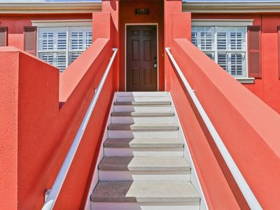 9588 Lake Chase Island Way, Tampa, FL, 33626