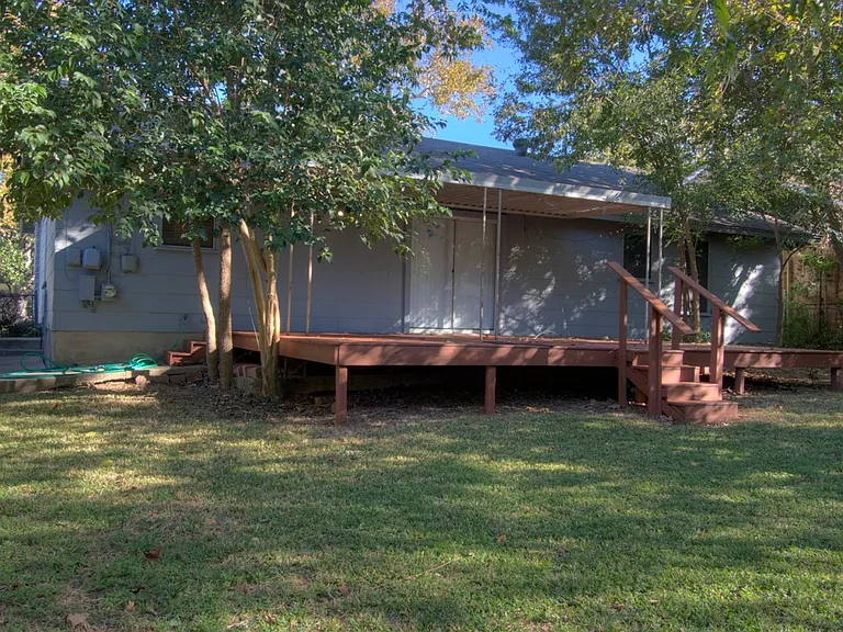 2614 Little John Ln — Photo 29