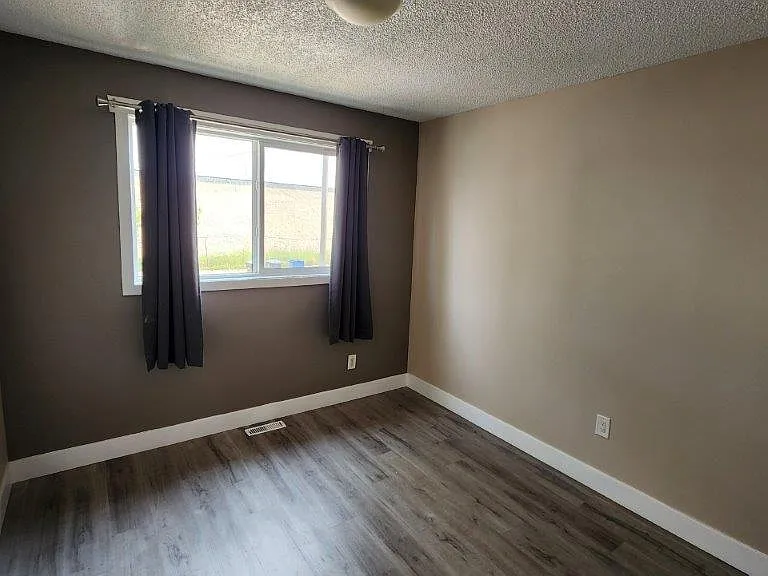 7230 Ogden Rd SE #2 — Photo 5