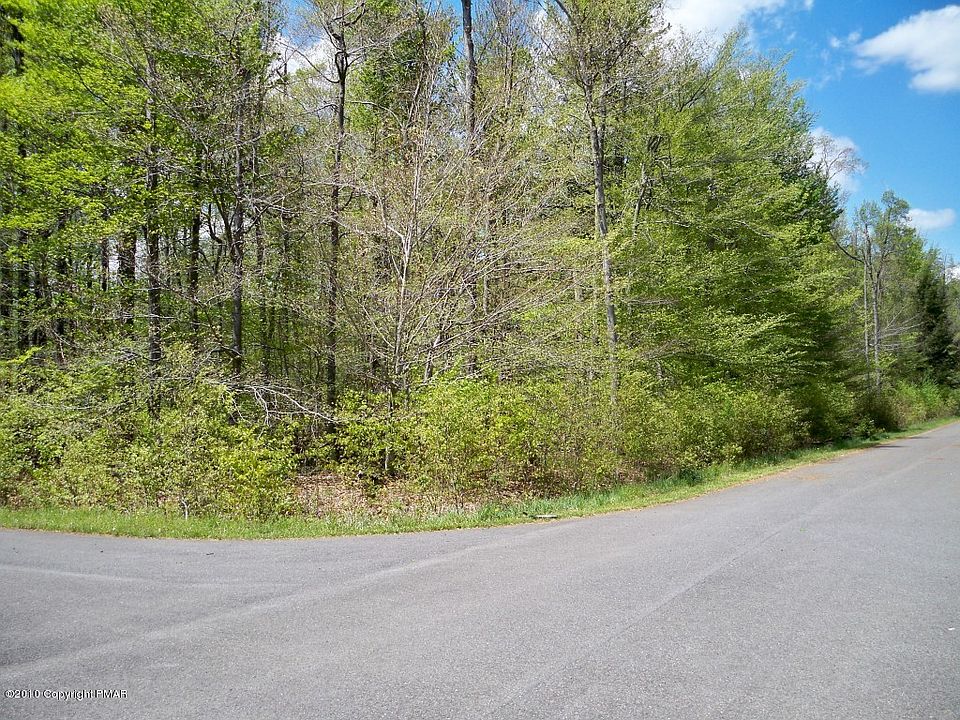2nd image of 22 Cedar Grove Rd