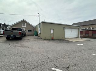 1693 Main St, West Warwick, RI 02893
