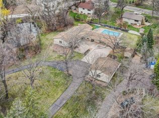 6818 E Fish Lake Rd, Maple Grove, MN 55369