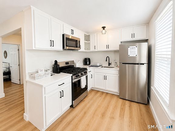 2nd image of 88 Camp St