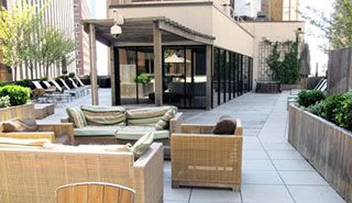 Rented by Level Group | media 18