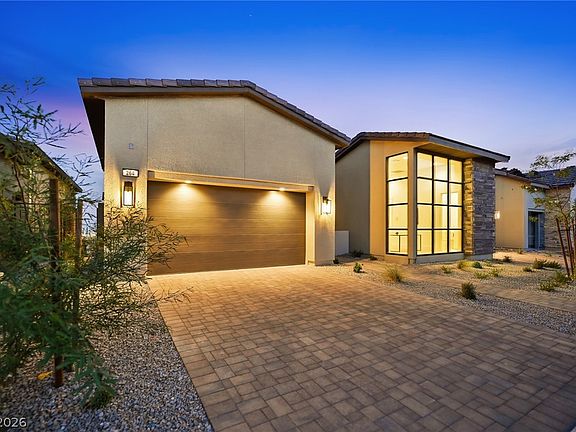 3rd image of 264 Talon Heights St