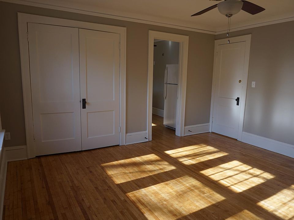 1st image of 1703 Ashland Ave APT 08