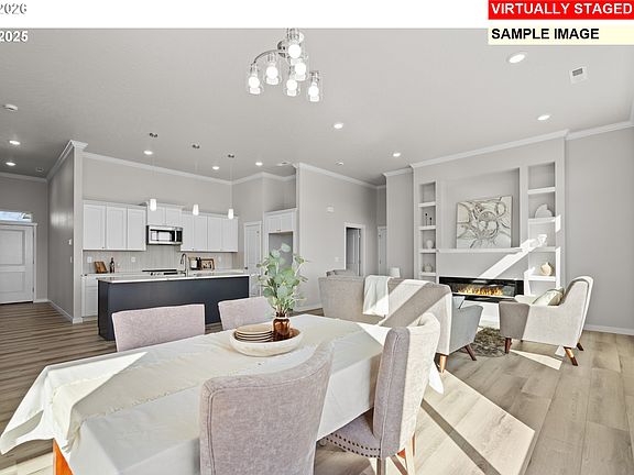 3rd image of 1214 E Kimber Dr