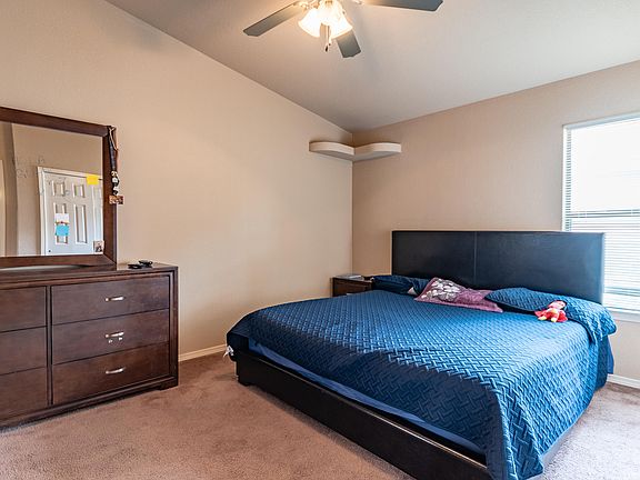 4th image of 14541 Jesus Almeida Ave