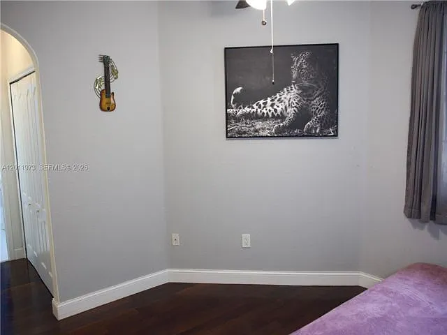 4 bed, 3.0 bath, 1863 sqft, $4,000 — Photo 4