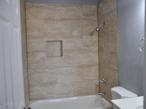 5th image of 2601 W Broadway Blvd #E451