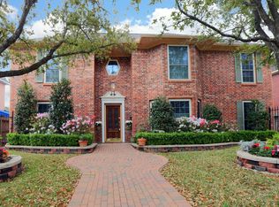 8915 Atwell Dr, Houston, TX 77096