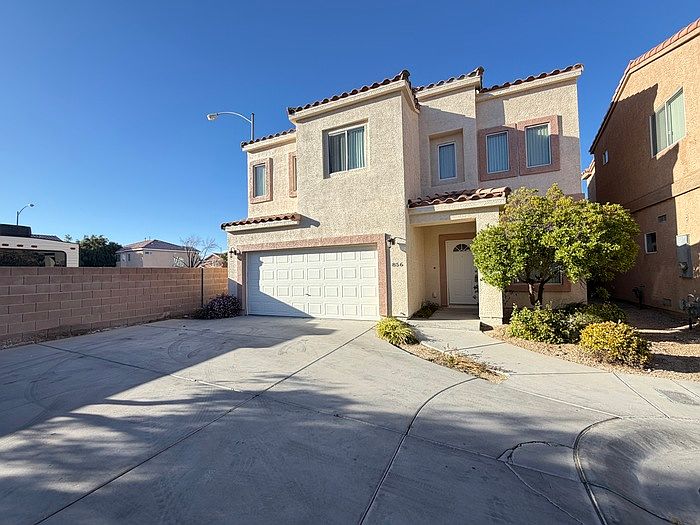 1st image of 856 Park Walk Ave