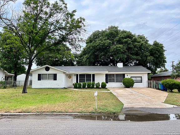 2nd image of 782 CLEARVIEW DR