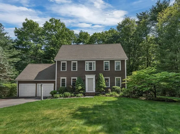 82 Pine St, Norton, MA 02766