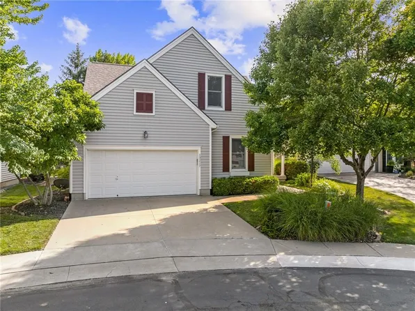 13217 W 126th Pl, Overland Park, KS 66213