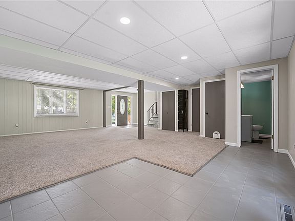 4th image of 3260 Cardinal Dr