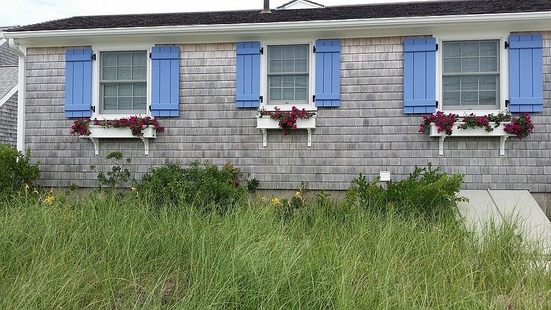 Front View of Cottage