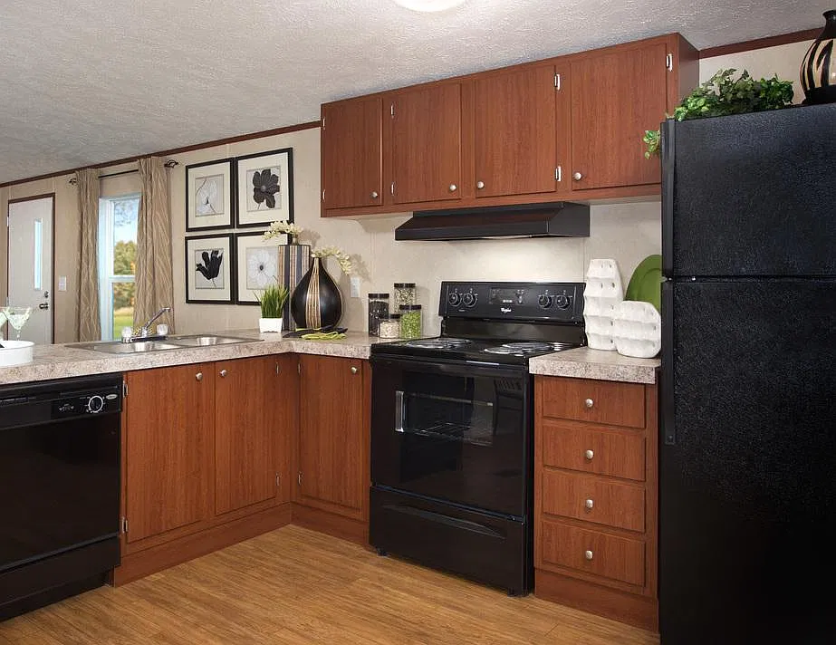 3 bed, 924 sqft, $1,400 — Photo 2