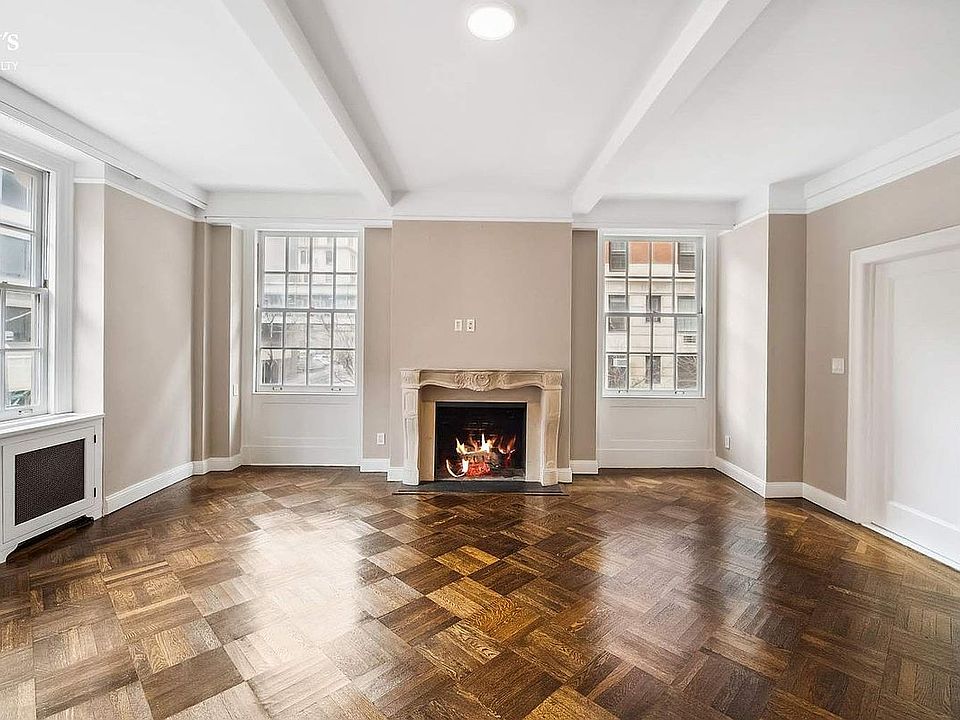 1st image of 130 E 67th St #3B