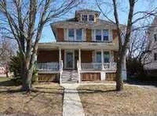19 Sumpwams Pl, Babylon, NY 11702