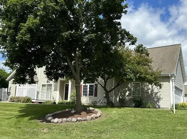 1948 Edwards STREET #A, East Troy, WI 53120