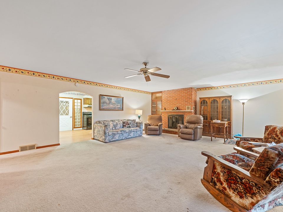 おばあ 50W762 Ramm Rd, Maple Park, IL 60151 | Zillow