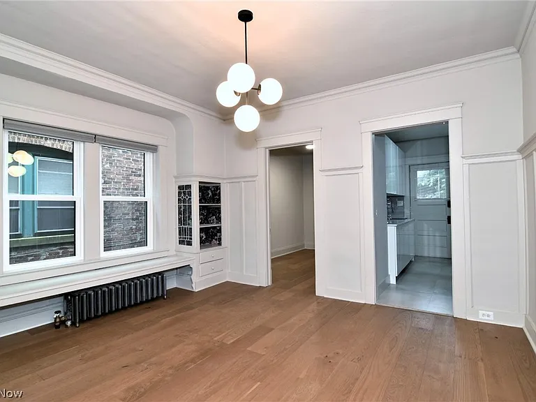 2272 Grandview Ave #2 — Photo 8